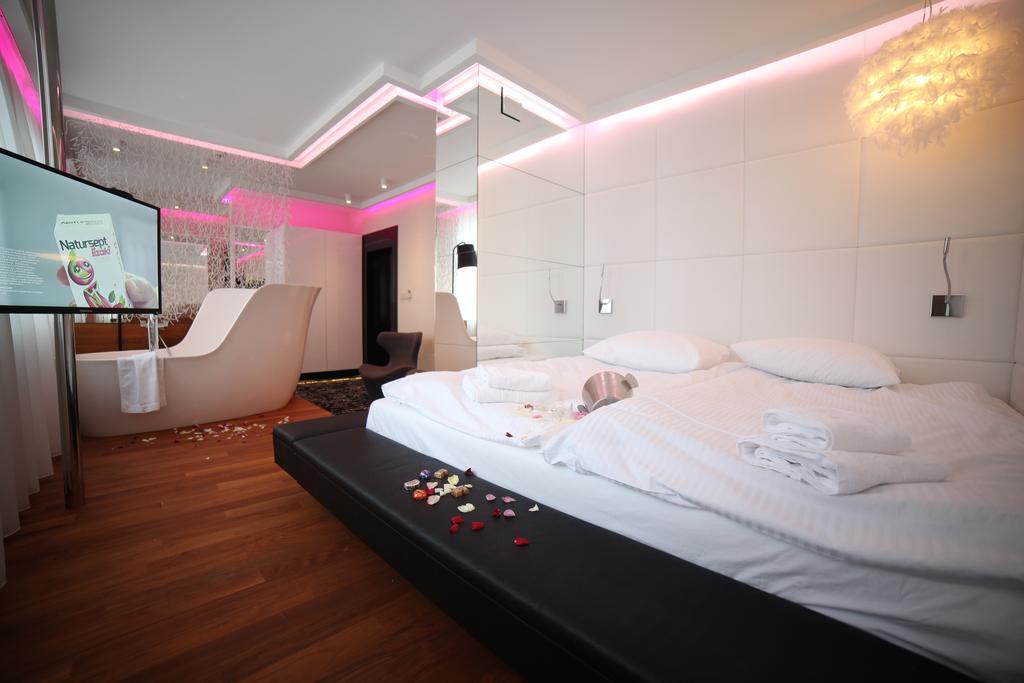 Hotel Martina Żnin Rom bilde
