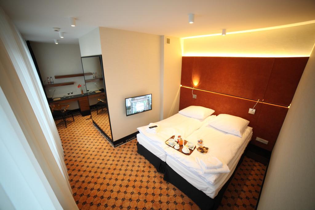 Hotel Martina Żnin Rom bilde